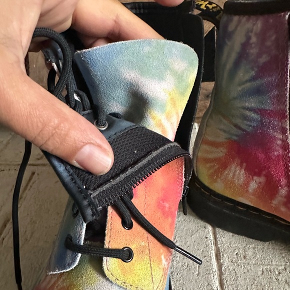 Dr. Martens Women's Size 5 1460 Softy T Colorful Tie Dye Lace Up Boots (50) - Picture 6 of 9